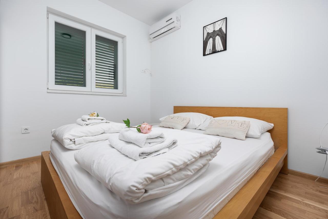 Apartment Ana 索林 外观 照片